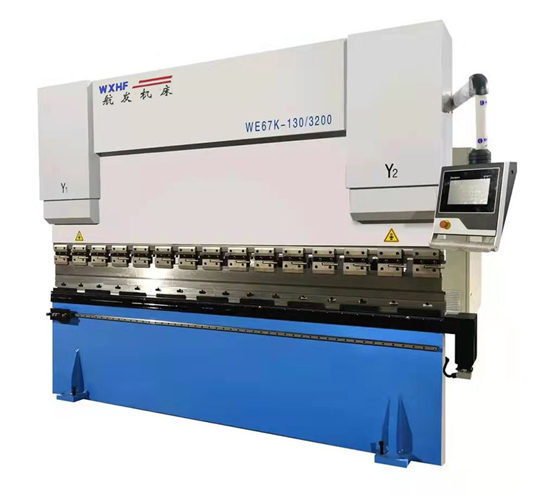 1650224008633151.jpg 電液伺服數(shù)控折彎機WE67K-130T3200.jpg
